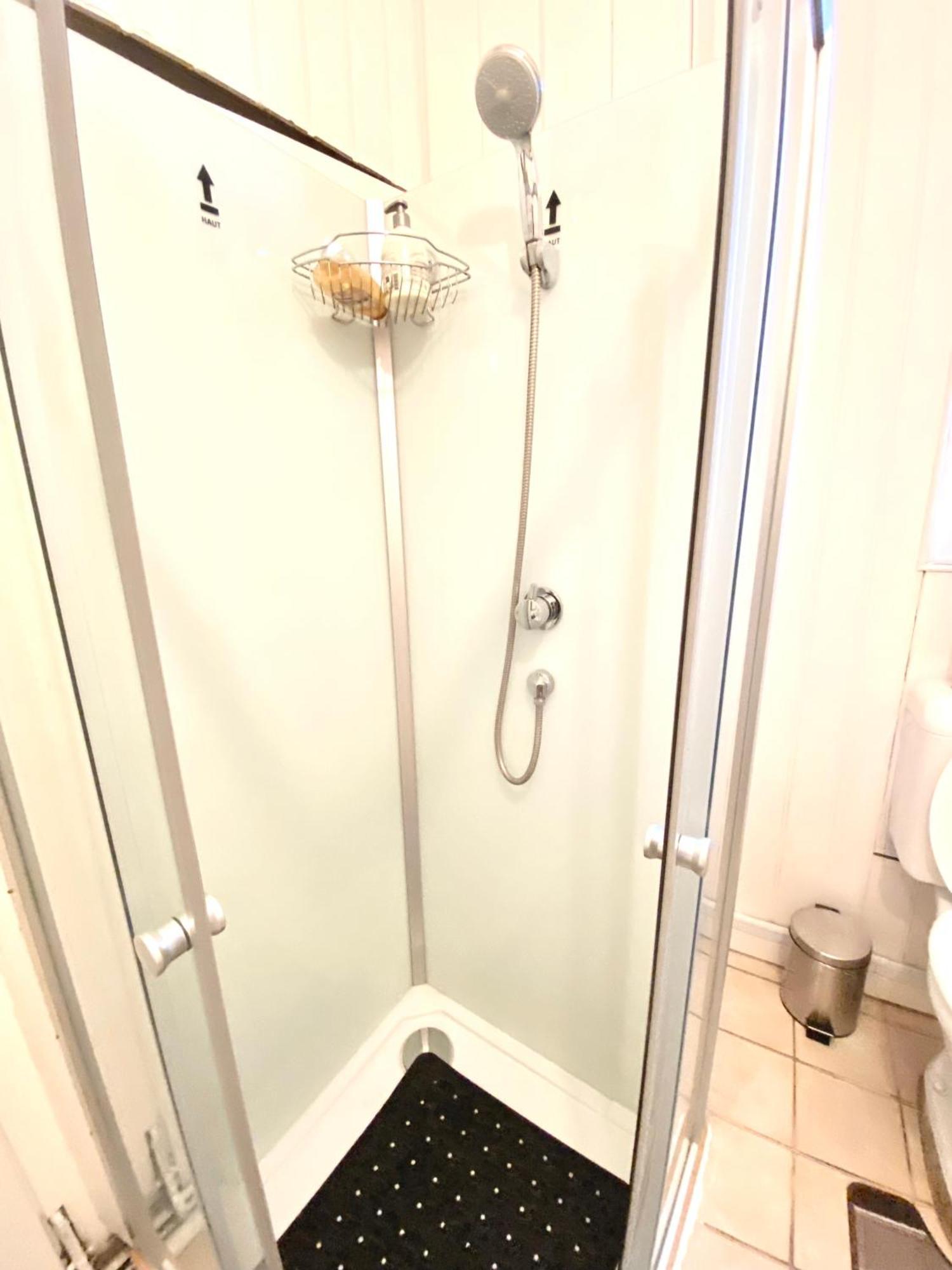 Apartmán Balcon De Paris Gennevilliers Exteriér fotografie